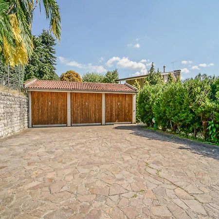 Villa Ornella Mandello del Lario Bagian luar foto